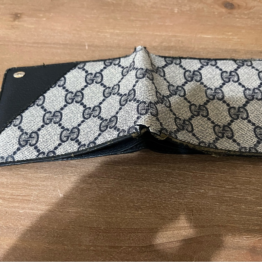Authentic Gucci Men’s Wallet Vintage - Picture 6 of 11